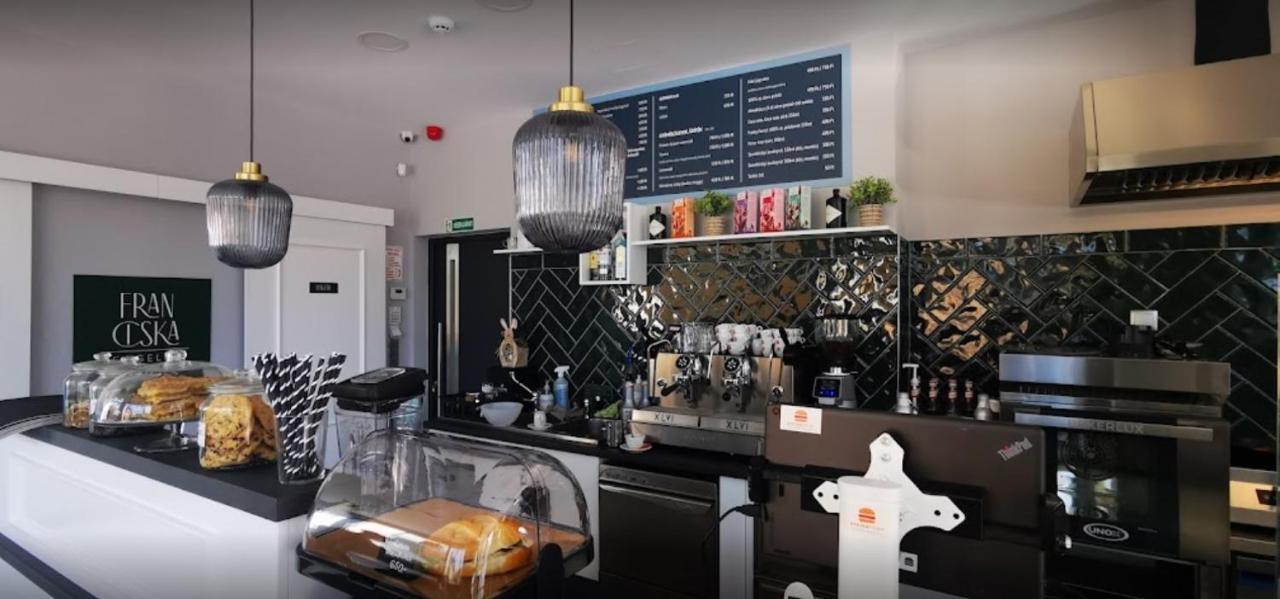 Apartament Gold Downtown Debreţin