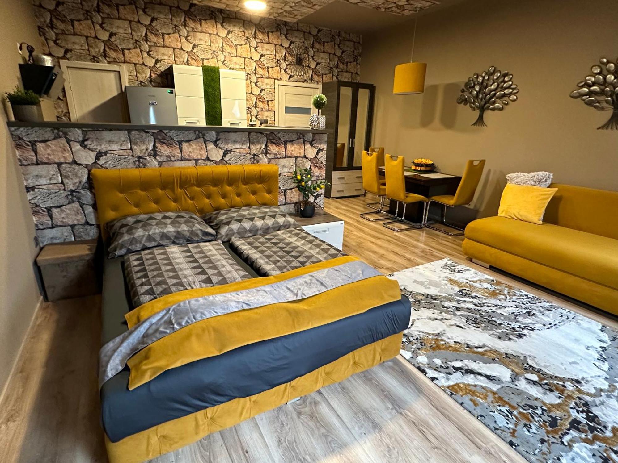 Apartament Gold Downtown Debreţin
