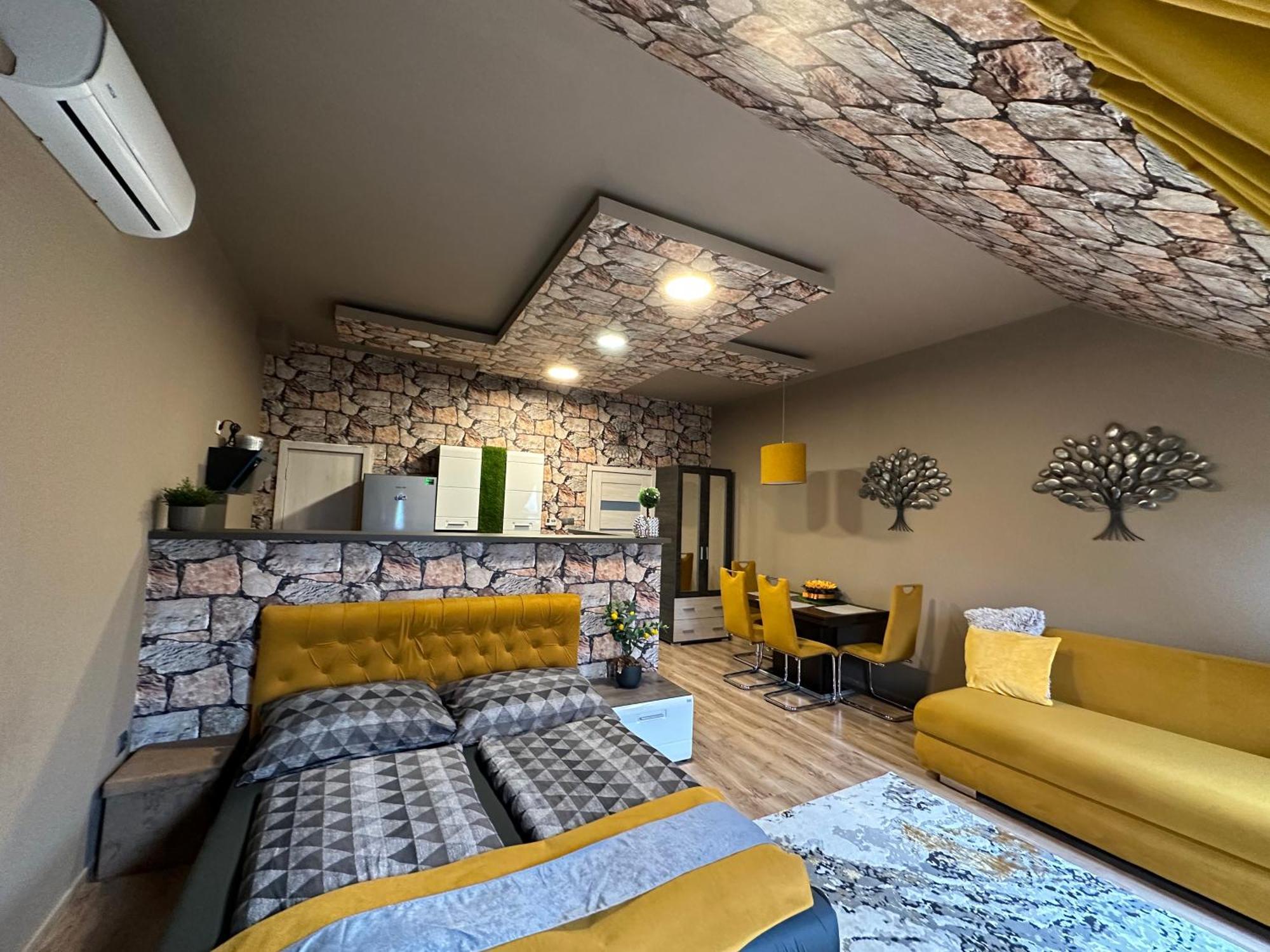 Apartament Gold Downtown *